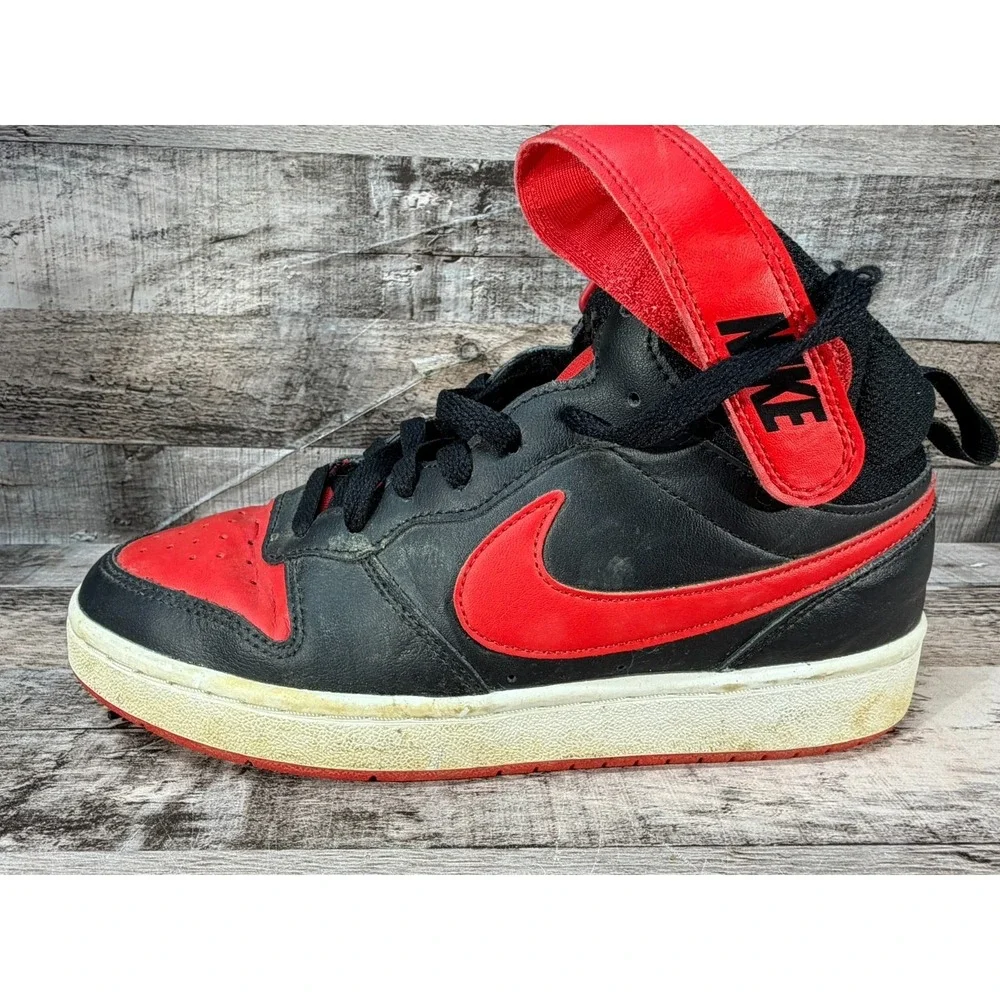 Nike Boys Court Borough Mid 2 GS CD7782-003 Black Red White Sneaker Shoes Sz 6Y
